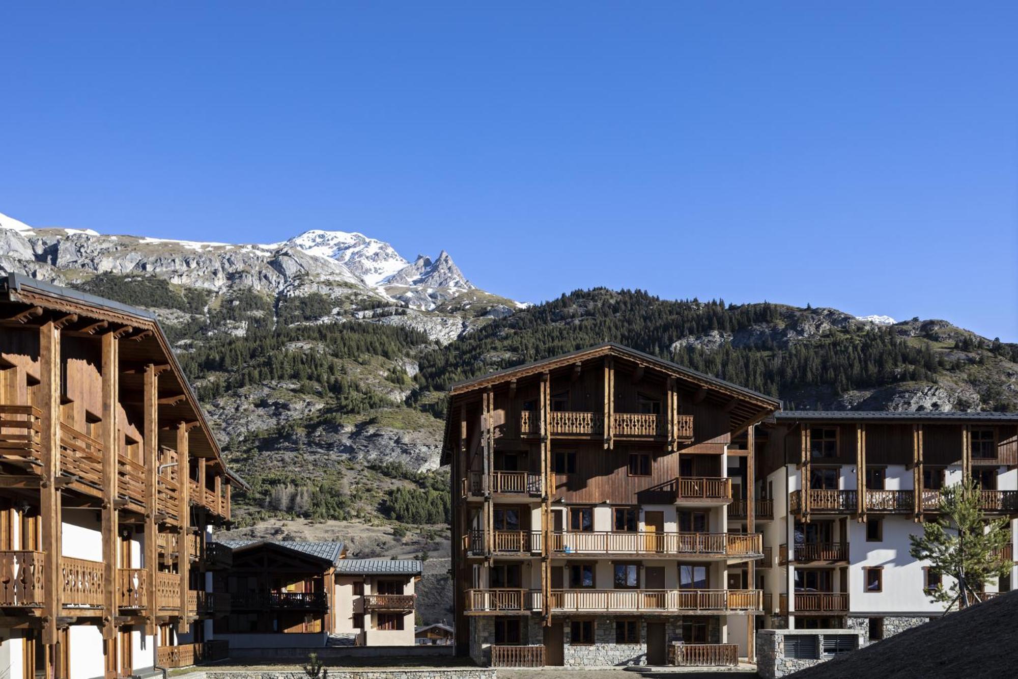 Residence Les Balcons De Val Cenis Village Lanslevillard Eksteriør billede