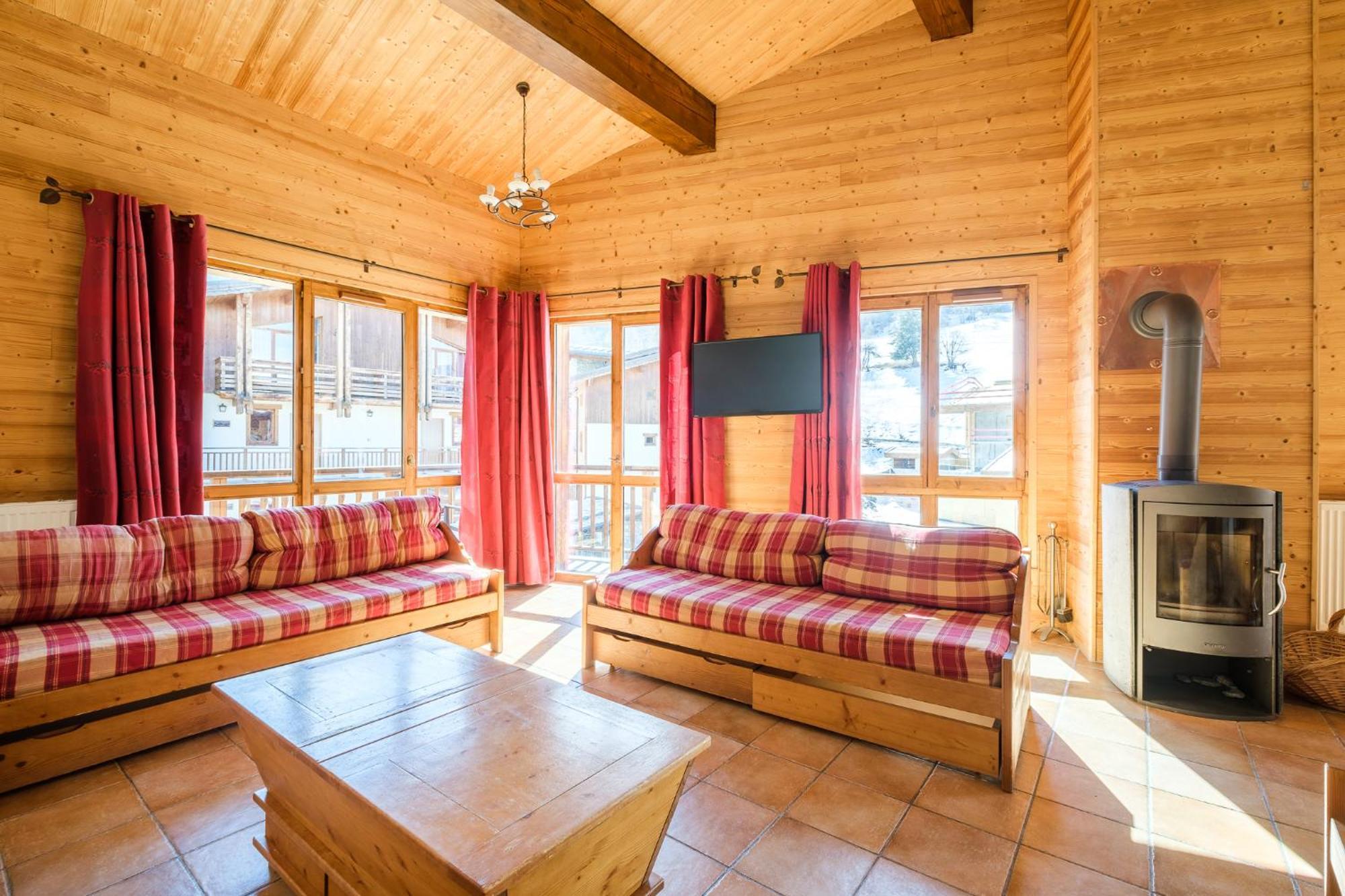 Residence Les Balcons De Val Cenis Village Lanslevillard Eksteriør billede