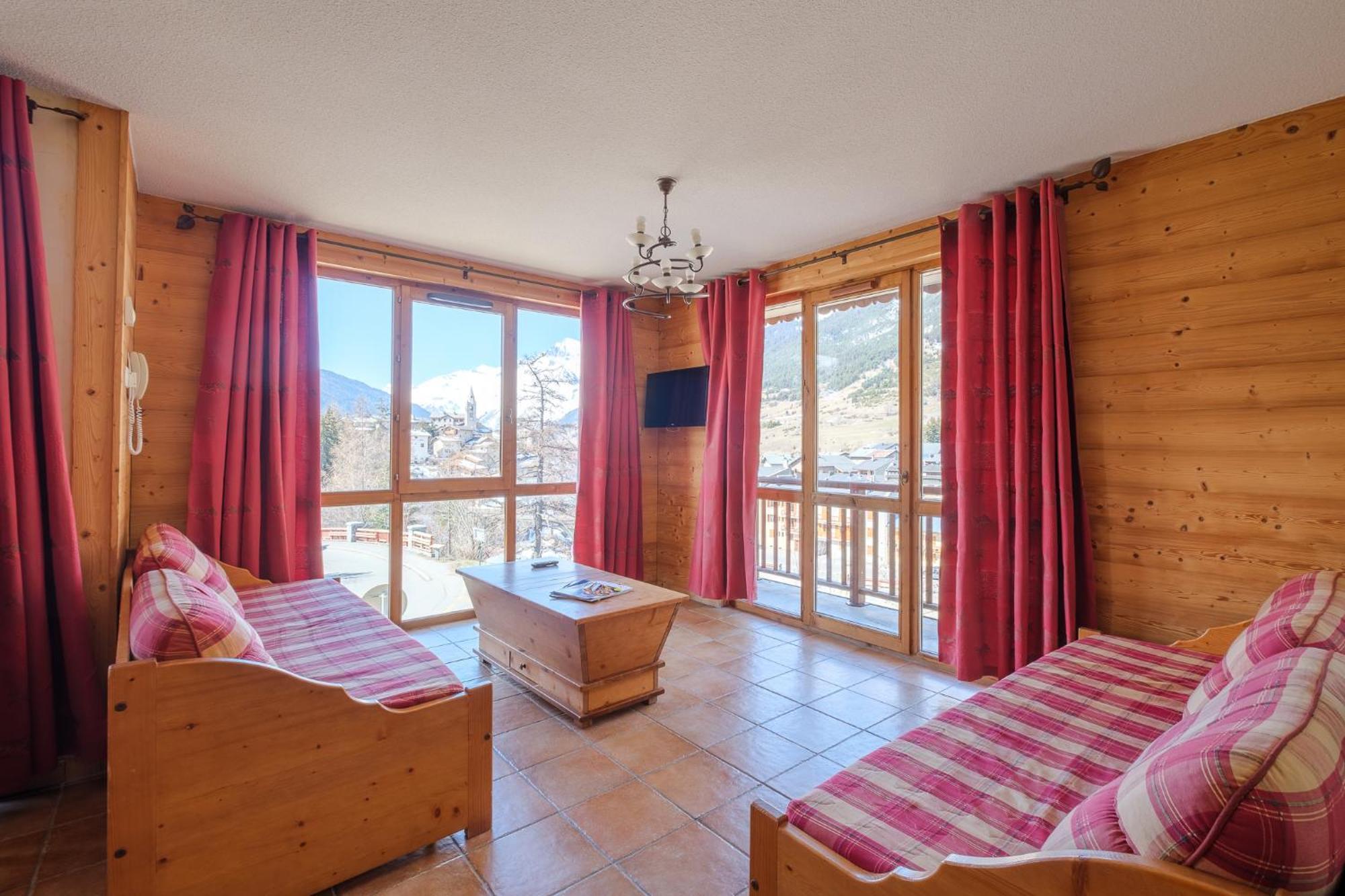 Residence Les Balcons De Val Cenis Village Lanslevillard Eksteriør billede