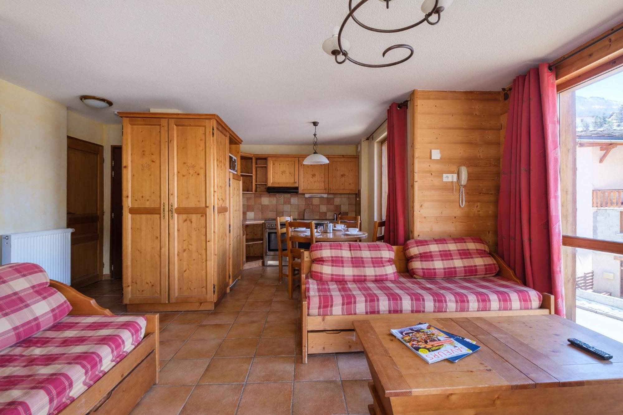 Residence Les Balcons De Val Cenis Village Lanslevillard Eksteriør billede